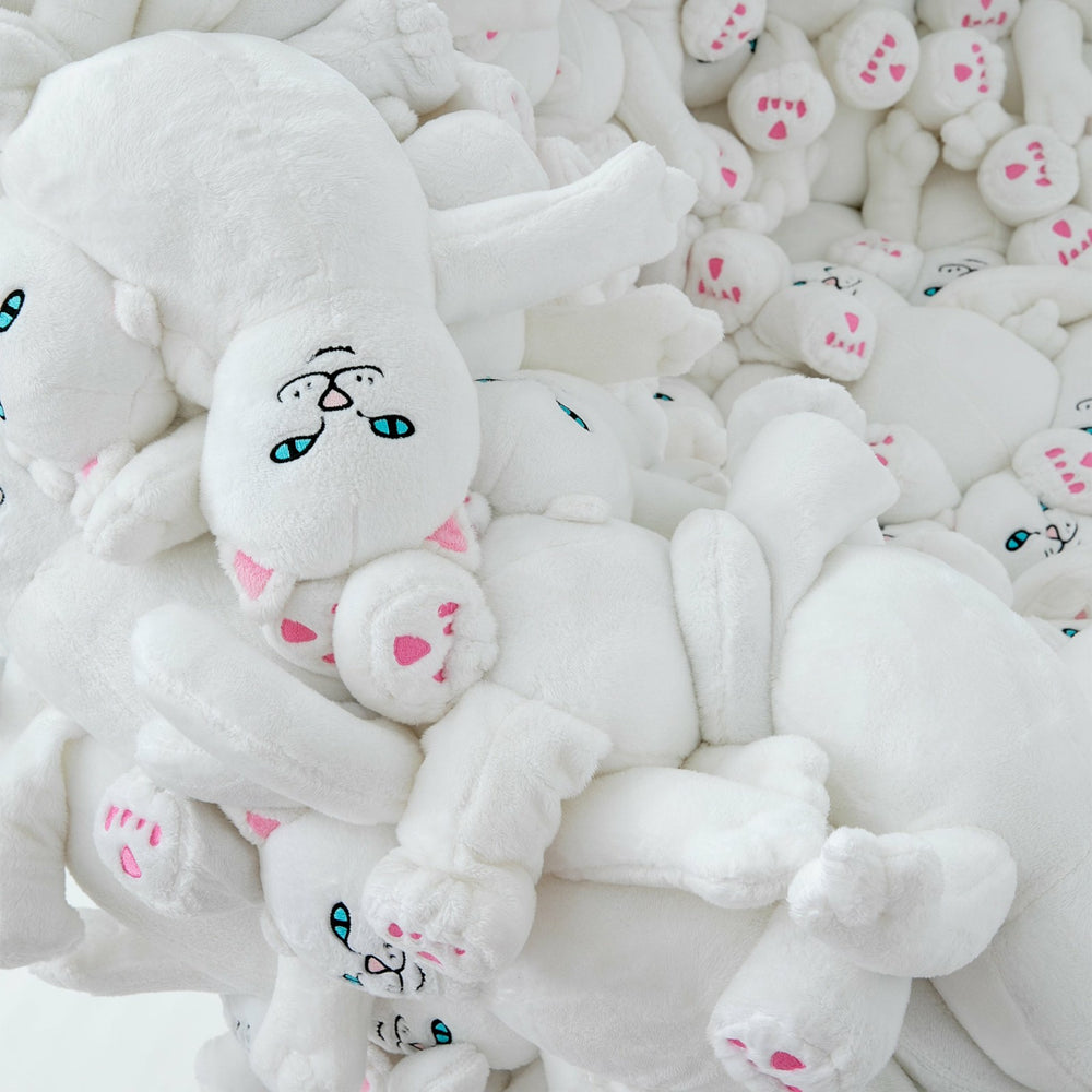 Ripndip Discount | Nerm Plush Chair